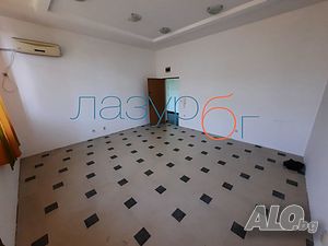 Офис в центъра на гр. Бургас Офис 35 кв.м Тухла Готов (завършен) | Магазини, Офиси, Кабинети, Салони | Център Бургас