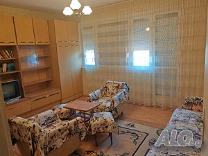 Тристаен апартамент