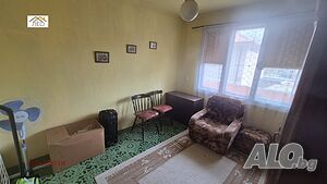 Етаж от къща 85 кв.м РЗП 100 кв.м двор