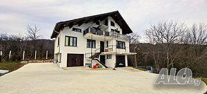 Луксозна къща за продажба в с. Кръвеник, община Севлиево