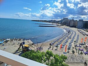 Уикенд/3 нощувки/за 160 евро на първа линия Поморие, новия град