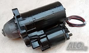 Стартер на фирмата Бош за лек автомобил.