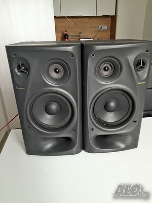 2бр Тонколони Technics SB-CH550, 3-лентови, 6 ома, 2х100W