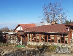 Къща в село Дедево