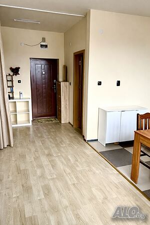 Широк център, 65 кв.м., свободно паркиране