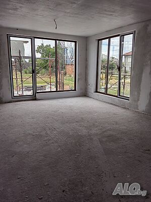 Къща ново строителство с канализация, с. Граф Игнатиево