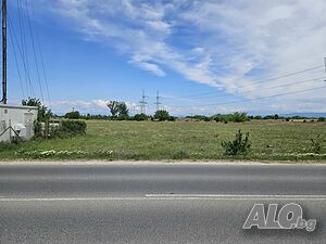 За производствени, обществено обслужващи дейности и търговия, главен път