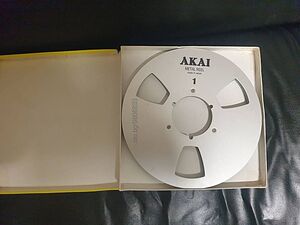 1бр.! Една ролка 26,5см 10,5” алуминиева магнетофона ролка Akai
