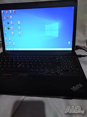 Лаптоп Lenovo ThinkPad със зарядно