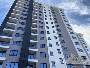 ТРИСТАЕН АПАРТАМЕНТ