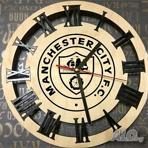 Гравиран стенен часовник „Manchester City“