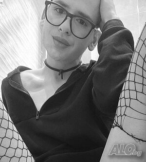 Niki 23г.