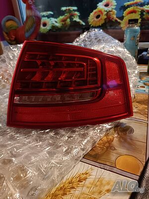десен външен стоп Audi A8 D3 Face lift