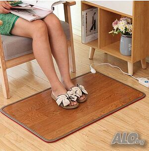 Отопляема постелка за крака, за дома и офиса, 220 V