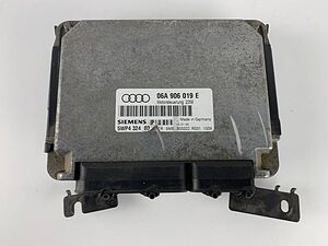 Компютър двигател за Ауди А3 1.6i Audi A3 96-03г. 06А906019Е