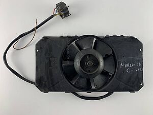 Перка за вентилатора в купето Mercedes-Benz G class 9225213117