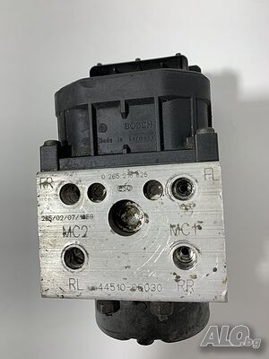 ABS Абс помпа модул Тойота Авенсис Toyota Avensis 04г. 0265216825 0 265 216 825
