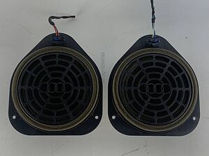 Bang& Olufsen Говорители (среди) пищялки Audi 8T0035411A