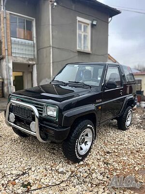 Daihatsu Feroza na chasti Дайхатсу Фероза на части