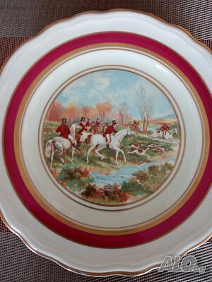 Продавам декорация за стена, стара, красива, чиния. Порцелан-Англия. Маркирана.