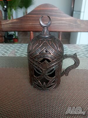 Продавам красива и интересна ислямска, декорация-украса.