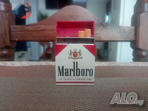 Продавам колекционерска запалка. За профилактика, майстор, части.