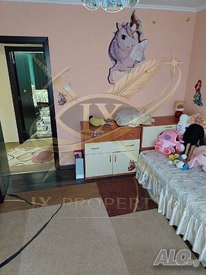 Тристаен апартамент в с. Дебелт - 80 кв.м, обзаведен, Акт 16