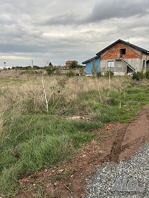Парцел с Разрешение за строеж в Поморие Продажба 440 кв.м В регулация (УПИ) С ток Водопровод | Парцели за застрояване, Инвестиционни проекти | Каменар Поморие