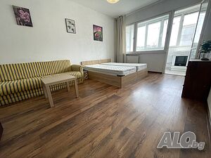 Двустаен непреходен апартамент с две тераси в ж.к. Лагера