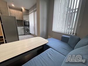 Продава се двустаен апартамент напълно обзаведен в близот до Sport Box Акт 16 Обзаведен