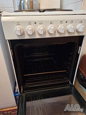 Готварска печка Indesit