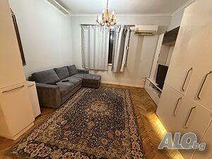 Просторен апартамен до НДК