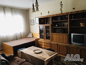 Двустаен апартамент кв. Орлова чука