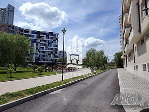 Гараж до новия парк и Терминала в жк. Меден Рудник