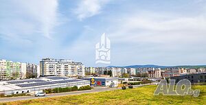 ДОМ, В КОЙТО СВЕТЛИНАТА И УЮТЪТ СЕ СРЕЩАТ-тристаен в зона А!