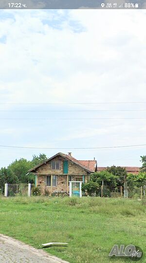 Продавам вила в село Кабиле