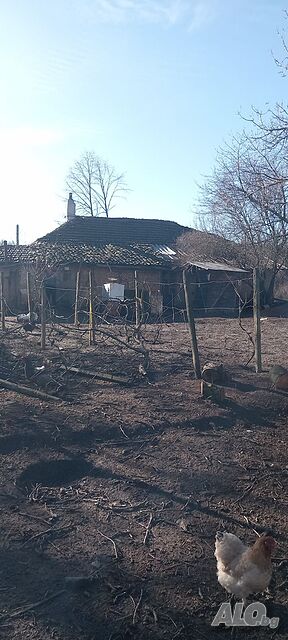 1857-Продава се едноетажна тухлена къща в село Кара Михал!