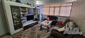 280-Продава се етаж от кооперация в кв. ”Добровски”
