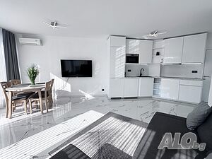 Стилен апартамент от 60 м² за продажба в комплекс Адмирал Плаза