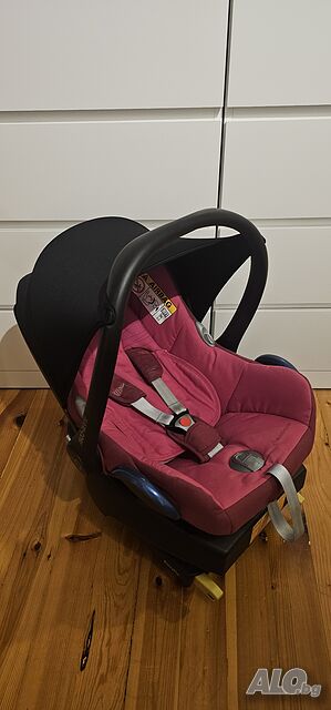 Кошче Maxi Cosi CabrioFix и база EasyFix