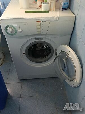 Продавам пералня Горение-WA583 на части