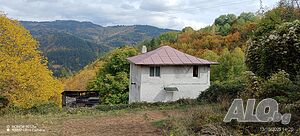 Продавам къща в Родопите с. Писаница. 🌲