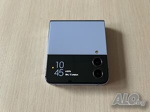 Продавам Samsung Galaxy Z Flip4 128/8GB