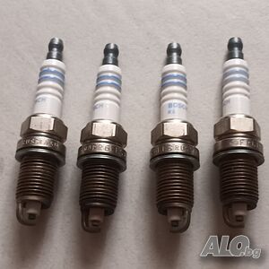 Продавам свещи за кола втора ръка -БОШ R6 и NGK ZFR6K-11