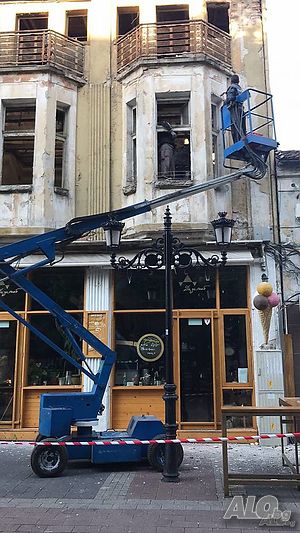 Артикулираща вишка под наем