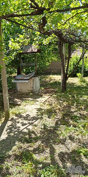 Продавам къща в с. Ветрен