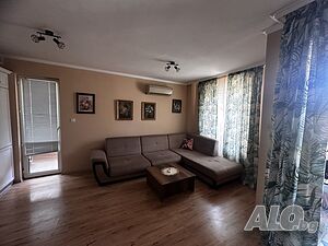90кв.м. монолит, ул. ”Люботрън”