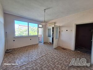 Четири стаи с бокс в идеален център