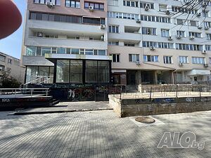 Търговско помещение в Супер център Бургас