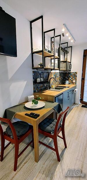 Leaf Apartment - Обзаведен апартамент в центъра на Благоевград